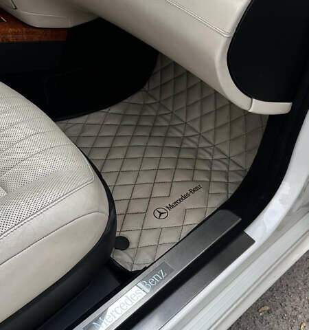 Мерседес С Класс 2010 в Львове на Automoto.ua Белый Мерседес С Класс, объемом двигателя 5.51 л и пробегом 264 тыс. км за 18500 $, фото 26 на Automoto.ua