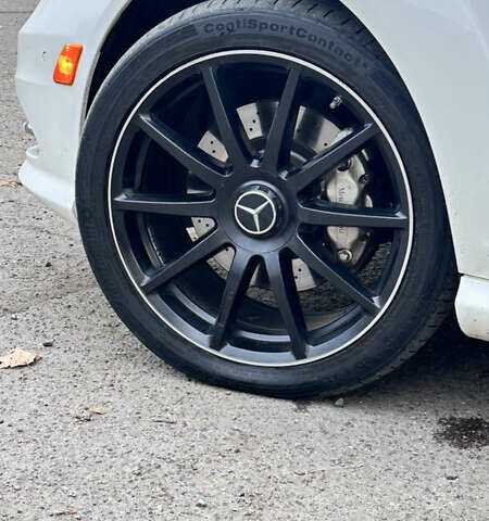 Мерседес С Класс 2010 в Львове на Automoto.ua Белый Мерседес С Класс, объемом двигателя 5.51 л и пробегом 264 тыс. км за 18500 $, фото 13 на Automoto.ua