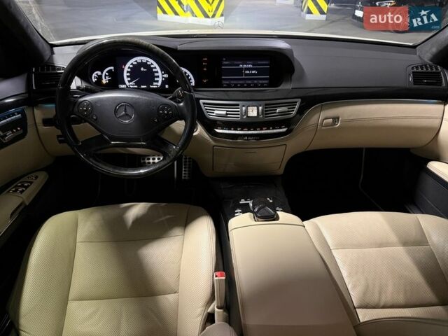 Білий Мерседес С Клас, об'ємом двигуна 1.99 л та пробігом 229 тис. км за 16500 $, фото 31 на Automoto.ua