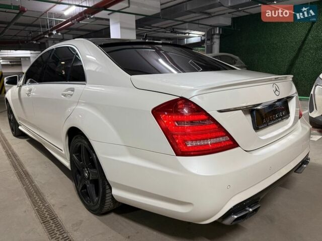 Білий Мерседес С Клас, об'ємом двигуна 1.99 л та пробігом 229 тис. км за 16500 $, фото 12 на Automoto.ua
