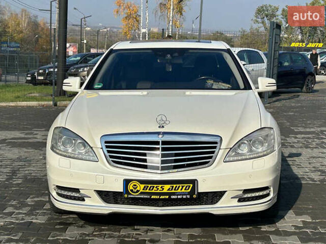 Білий Мерседес С Клас, об'ємом двигуна 2.99 л та пробігом 291 тис. км за 19000 $, фото 1 на Automoto.ua