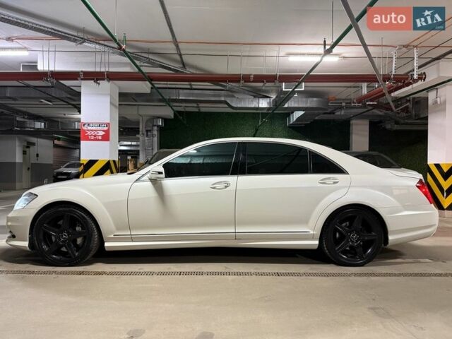 Білий Мерседес С Клас, об'ємом двигуна 1.99 л та пробігом 229 тис. км за 16500 $, фото 1 на Automoto.ua
