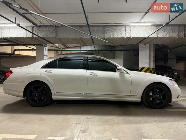 Білий Мерседес С Клас, об'ємом двигуна 1.99 л та пробігом 229 тис. км за 16500 $, фото 21 на Automoto.ua