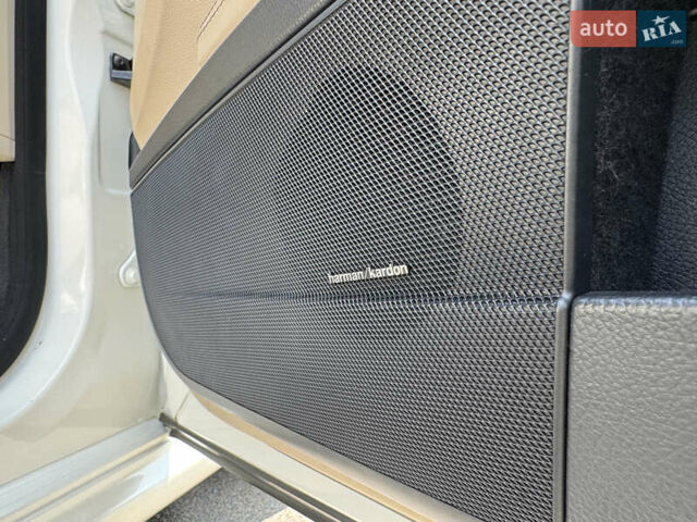 Белый Мерседес С Класс, объемом двигателя 4.66 л и пробегом 209 тыс. км за 19800 $, фото 44 на Automoto.ua