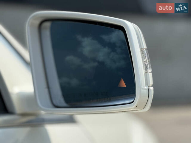 Белый Мерседес С Класс, объемом двигателя 4.66 л и пробегом 209 тыс. км за 19800 $, фото 26 на Automoto.ua