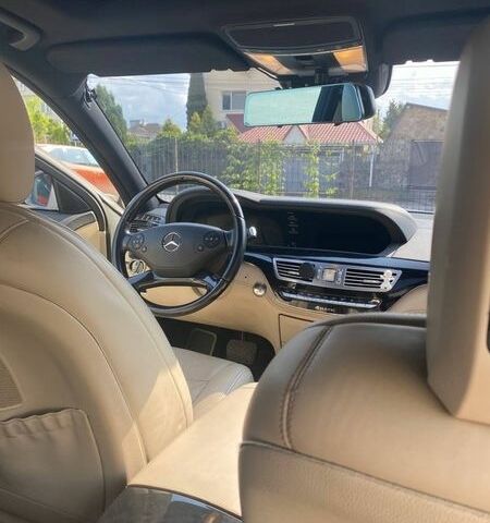 Білий Мерседес С Клас, об'ємом двигуна 4.66 л та пробігом 105 тис. км за 25500 $, фото 11 на Automoto.ua