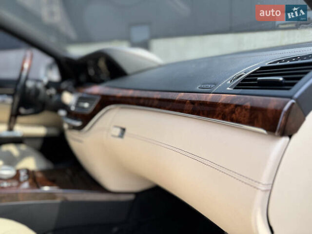 Белый Мерседес С Класс, объемом двигателя 4.66 л и пробегом 209 тыс. км за 19800 $, фото 41 на Automoto.ua