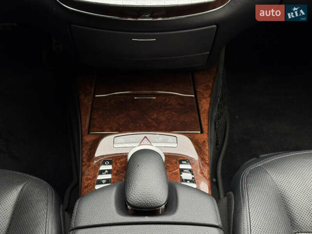 Белый Мерседес С Класс, объемом двигателя 4.66 л и пробегом 110 тыс. км за 22500 $, фото 30 на Automoto.ua