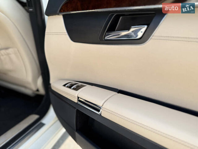 Белый Мерседес С Класс, объемом двигателя 4.66 л и пробегом 209 тыс. км за 19800 $, фото 37 на Automoto.ua