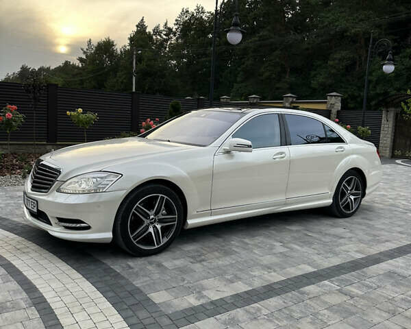 Мерседес С Класс 2013 в Львове на Automoto.ua Белый Мерседес С Класс, объемом двигателя 4.66 л и пробегом 221 тыс. км за 25000 $, фото 2 на Automoto.ua