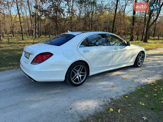 Білий Мерседес С Клас, об'ємом двигуна 4.66 л та пробігом 130 тис. км за 30900 $, фото 5 на Automoto.ua