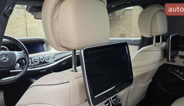 Белый Мерседес С Класс, объемом двигателя 4.66 л и пробегом 107 тыс. км за 41900 $, фото 41 на Automoto.ua