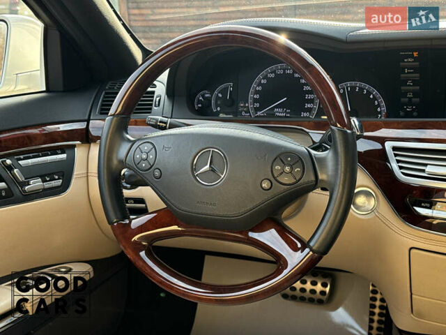 Білий Мерседес С Клас, об'ємом двигуна 4.66 л та пробігом 79 тис. км за 25300 $, фото 27 на Automoto.ua