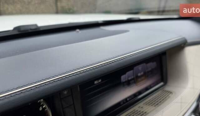 Білий Мерседес С Клас, об'ємом двигуна 4.66 л та пробігом 127 тис. км за 39000 $, фото 23 на Automoto.ua