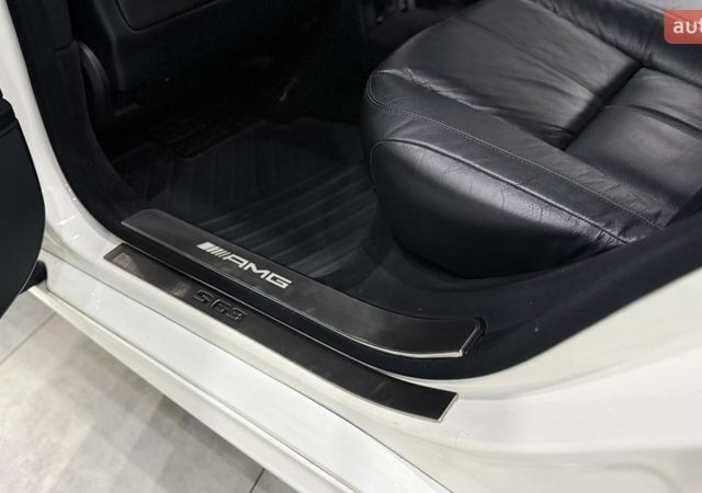 Белый Мерседес С Класс, объемом двигателя 3.5 л и пробегом 250 тыс. км за 10900 $, фото 102 на Automoto.ua