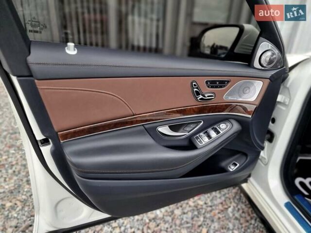 Белый Мерседес С Класс, объемом двигателя 4.66 л и пробегом 187 тыс. км за 36500 $, фото 44 на Automoto.ua