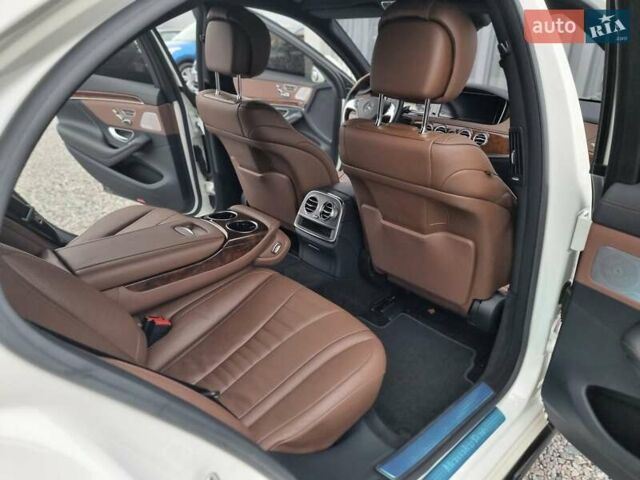 Белый Мерседес С Класс, объемом двигателя 4.66 л и пробегом 187 тыс. км за 36500 $, фото 75 на Automoto.ua