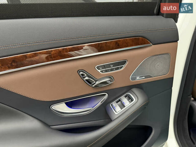 Белый Мерседес С Класс, объемом двигателя 4.7 л и пробегом 187 тыс. км за 34700 $, фото 21 на Automoto.ua