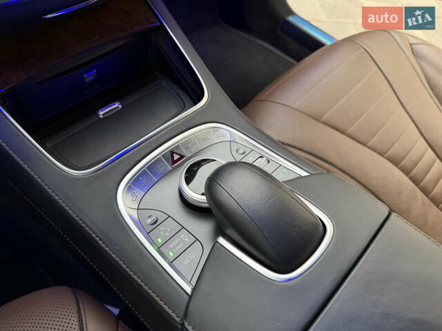 Белый Мерседес С Класс, объемом двигателя 4.7 л и пробегом 187 тыс. км за 34700 $, фото 37 на Automoto.ua