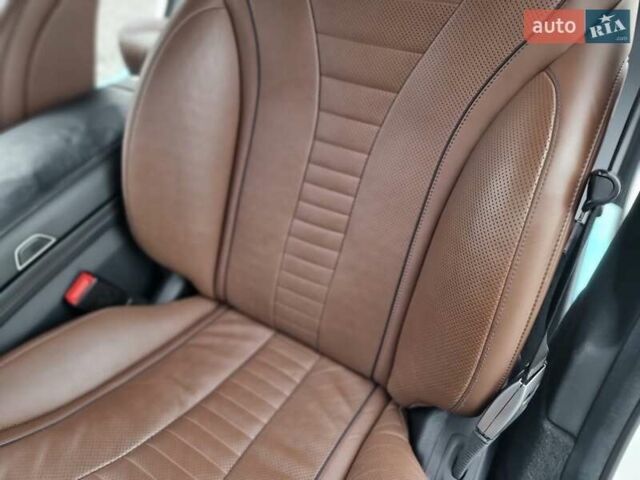 Белый Мерседес С Класс, объемом двигателя 4.66 л и пробегом 187 тыс. км за 36500 $, фото 52 на Automoto.ua