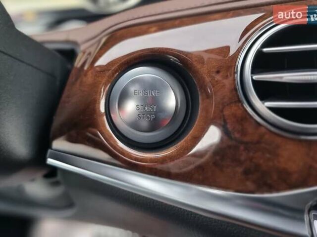 Белый Мерседес С Класс, объемом двигателя 4.66 л и пробегом 187 тыс. км за 36500 $, фото 61 на Automoto.ua