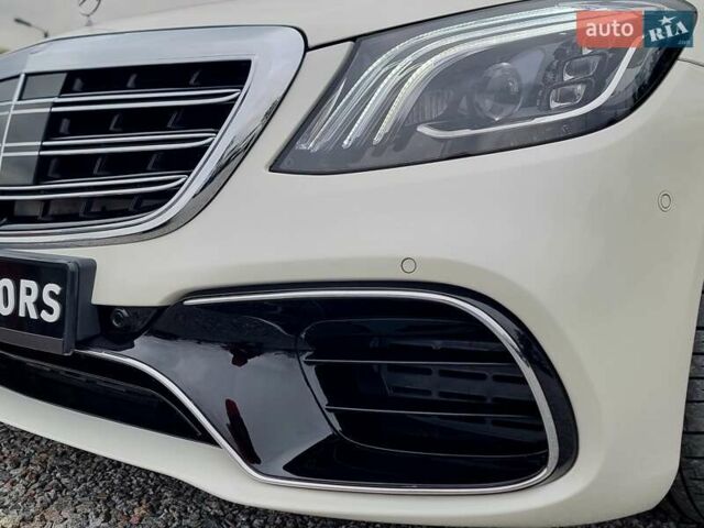 Белый Мерседес С Класс, объемом двигателя 4.66 л и пробегом 187 тыс. км за 36500 $, фото 15 на Automoto.ua