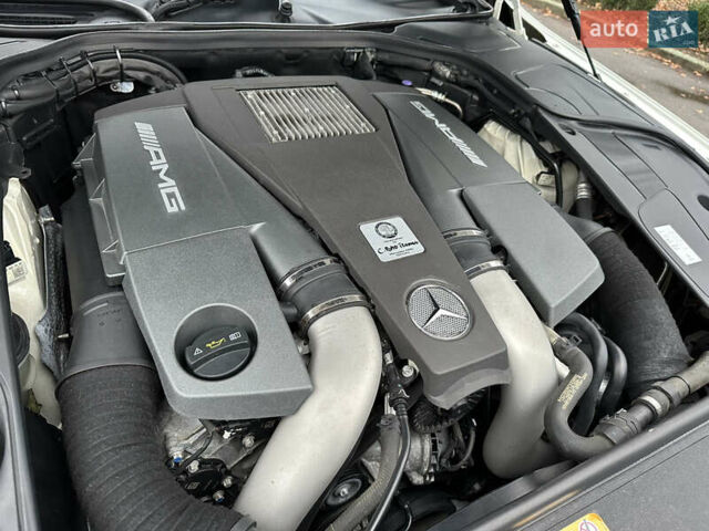 Белый Мерседес С Класс, объемом двигателя 5.5 л и пробегом 82 тыс. км за 46950 $, фото 59 на Automoto.ua