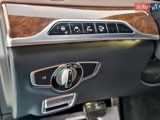 Белый Мерседес С Класс, объемом двигателя 4.66 л и пробегом 187 тыс. км за 36500 $, фото 50 на Automoto.ua