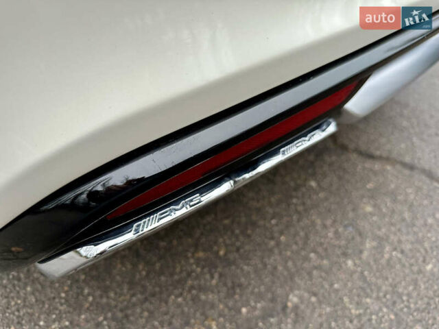 Белый Мерседес С Класс, объемом двигателя 5.5 л и пробегом 82 тыс. км за 46950 $, фото 41 на Automoto.ua