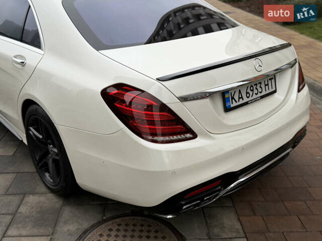 Белый Мерседес С Класс, объемом двигателя 4.7 л и пробегом 187 тыс. км за 34700 $, фото 11 на Automoto.ua