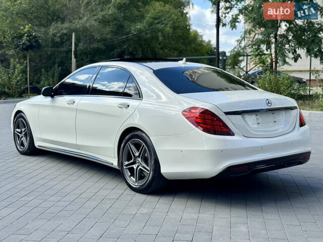 Білий Мерседес С Клас, об'ємом двигуна 2.99 л та пробігом 305 тис. км за 27000 $, фото 13 на Automoto.ua