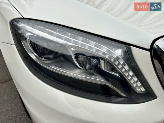 Белый Мерседес С Класс, объемом двигателя 5.5 л и пробегом 82 тыс. км за 46950 $, фото 34 на Automoto.ua