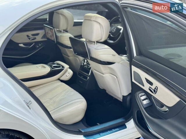 Білий Мерседес С Клас, об'ємом двигуна 2.99 л та пробігом 305 тис. км за 27000 $, фото 20 на Automoto.ua