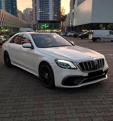 Білий Мерседес С Клас, об'ємом двигуна 3.5 л та пробігом 155 тис. км за 32000 $, фото 5 на Automoto.ua