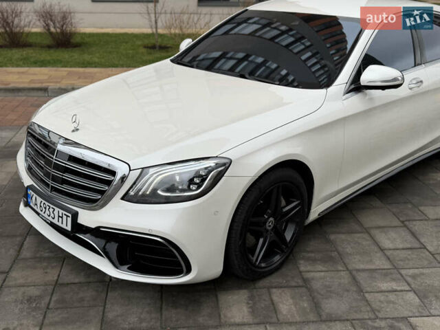 Белый Мерседес С Класс, объемом двигателя 4.7 л и пробегом 187 тыс. км за 33999 $, фото 3 на Automoto.ua