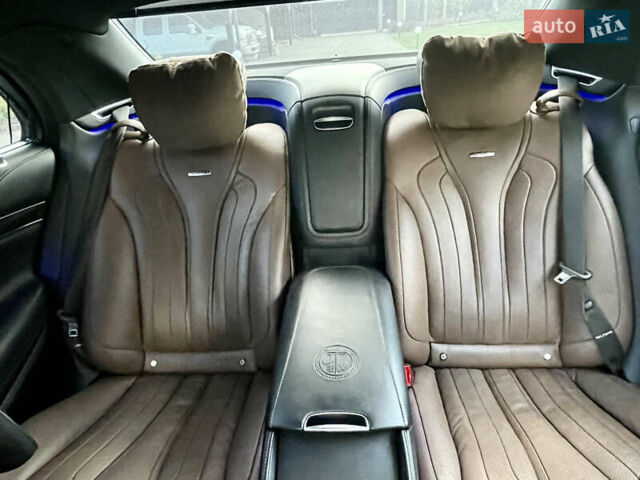 Белый Мерседес С Класс, объемом двигателя 5.5 л и пробегом 102 тыс. км за 52500 $, фото 5 на Automoto.ua