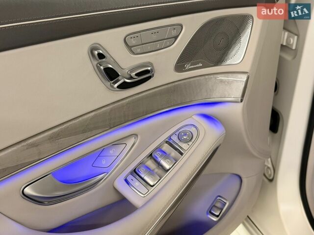 Білий Мерседес С Клас, об'ємом двигуна 4.66 л та пробігом 72 тис. км за 43900 $, фото 10 на Automoto.ua