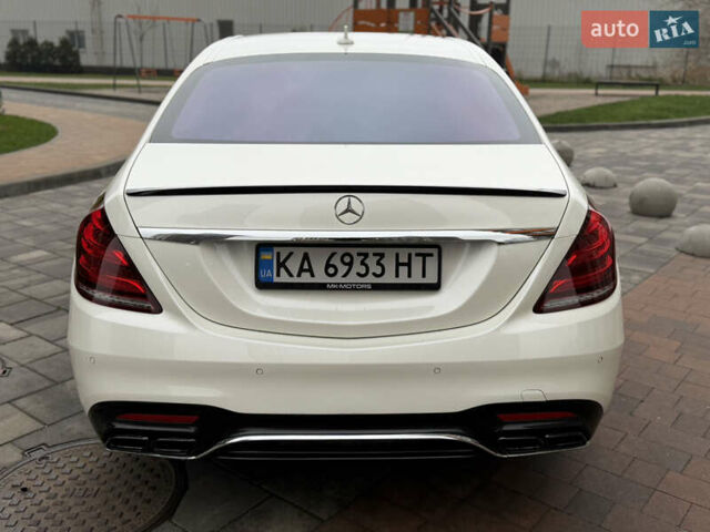 Белый Мерседес С Класс, объемом двигателя 4.7 л и пробегом 187 тыс. км за 34700 $, фото 9 на Automoto.ua