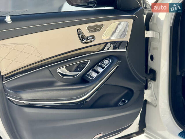 Білий Мерседес С Клас, об'ємом двигуна 2.99 л та пробігом 305 тис. км за 27000 $, фото 31 на Automoto.ua