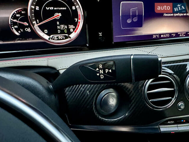 Белый Мерседес С Класс, объемом двигателя 5.5 л и пробегом 82 тыс. км за 46950 $, фото 167 на Automoto.ua