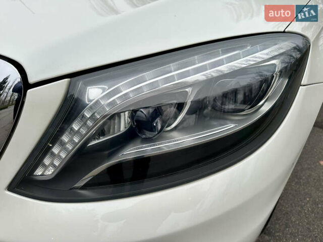 Белый Мерседес С Класс, объемом двигателя 5.5 л и пробегом 82 тыс. км за 46950 $, фото 30 на Automoto.ua