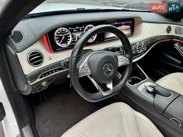 Белый Мерседес С Класс, объемом двигателя 5.5 л и пробегом 82 тыс. км за 46950 $, фото 76 на Automoto.ua