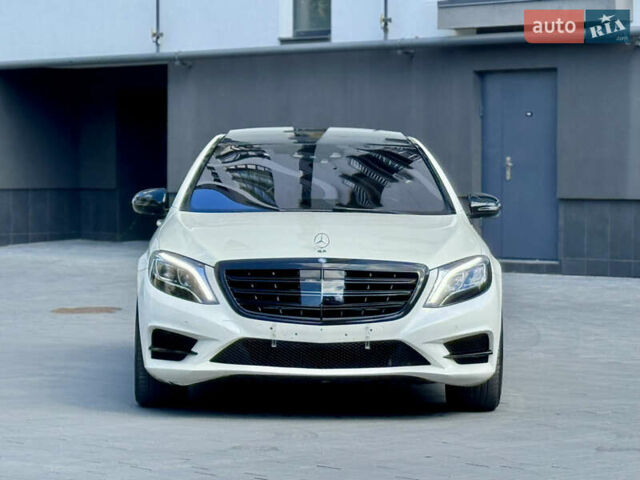 Білий Мерседес С Клас, об'ємом двигуна 2.99 л та пробігом 305 тис. км за 27000 $, фото 4 на Automoto.ua