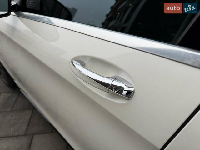 Белый Мерседес С Класс, объемом двигателя 4.7 л и пробегом 187 тыс. км за 33999 $, фото 12 на Automoto.ua