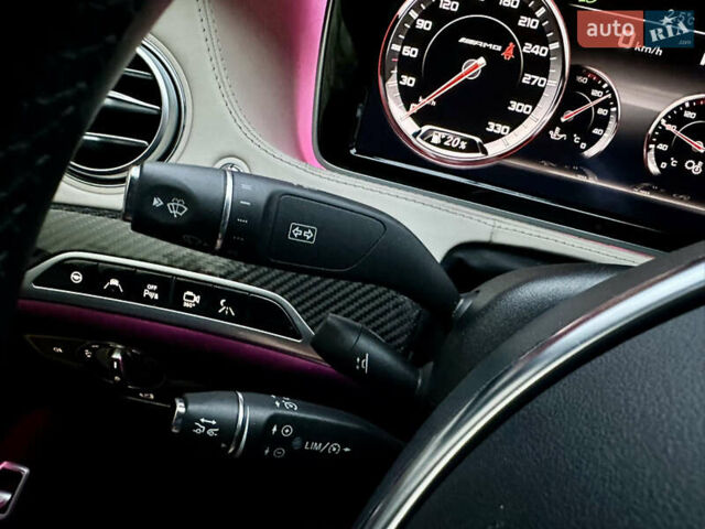 Белый Мерседес С Класс, объемом двигателя 5.5 л и пробегом 82 тыс. км за 46950 $, фото 166 на Automoto.ua