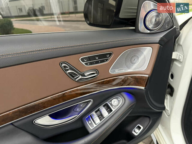 Белый Мерседес С Класс, объемом двигателя 4.7 л и пробегом 187 тыс. км за 34700 $, фото 15 на Automoto.ua