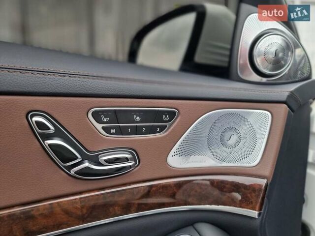 Белый Мерседес С Класс, объемом двигателя 4.66 л и пробегом 187 тыс. км за 36500 $, фото 45 на Automoto.ua