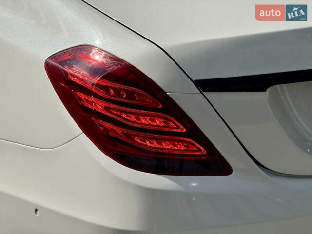 Белый Мерседес С Класс, объемом двигателя 2.99 л и пробегом 300 тыс. км за 29500 $, фото 15 на Automoto.ua