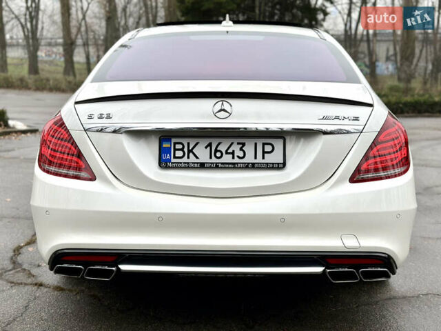 Белый Мерседес С Класс, объемом двигателя 5.5 л и пробегом 82 тыс. км за 46950 $, фото 5 на Automoto.ua