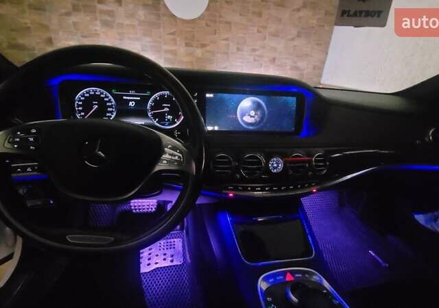 Белый Мерседес С Класс, объемом двигателя 4.7 л и пробегом 60 тыс. км за 45000 $, фото 9 на Automoto.ua